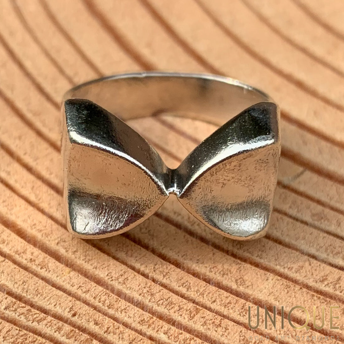 Sterling silver bow ring discount