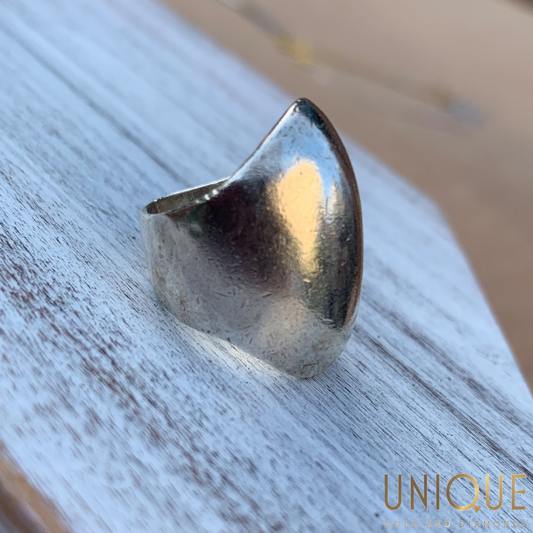 Vintage Sterling Silver Curved Knuckle Shield Ring Unique Gold
