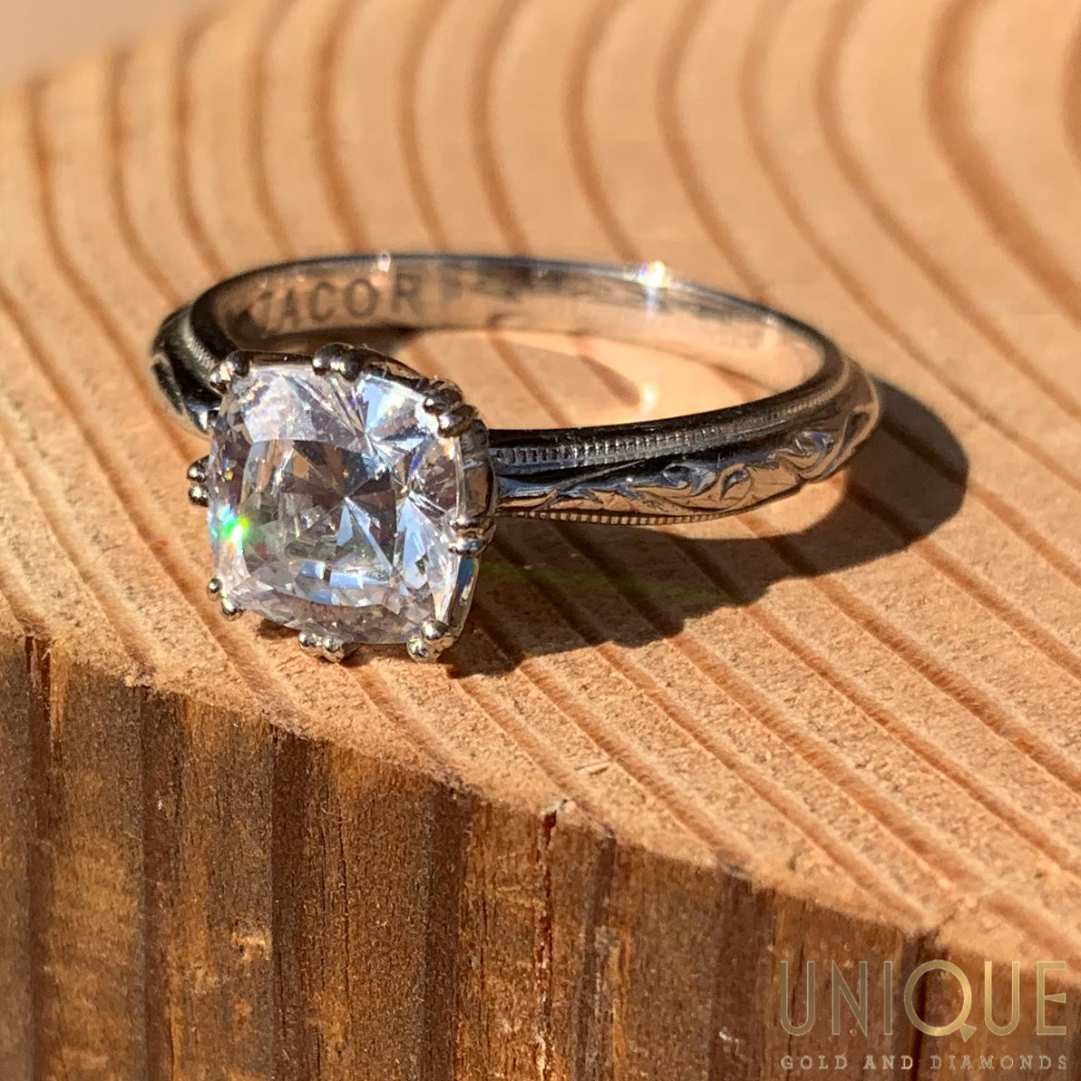 Vintage Sterling Silver Engagement Rings - Unique Gold & Diamonds