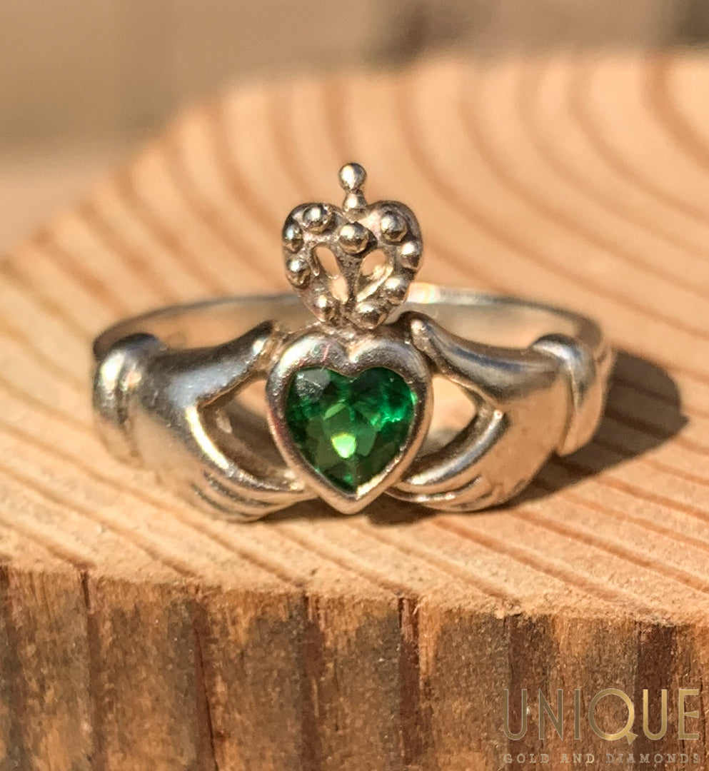 Vintage Sterling Silver Claddagh Ring With Emerald Unique Gold