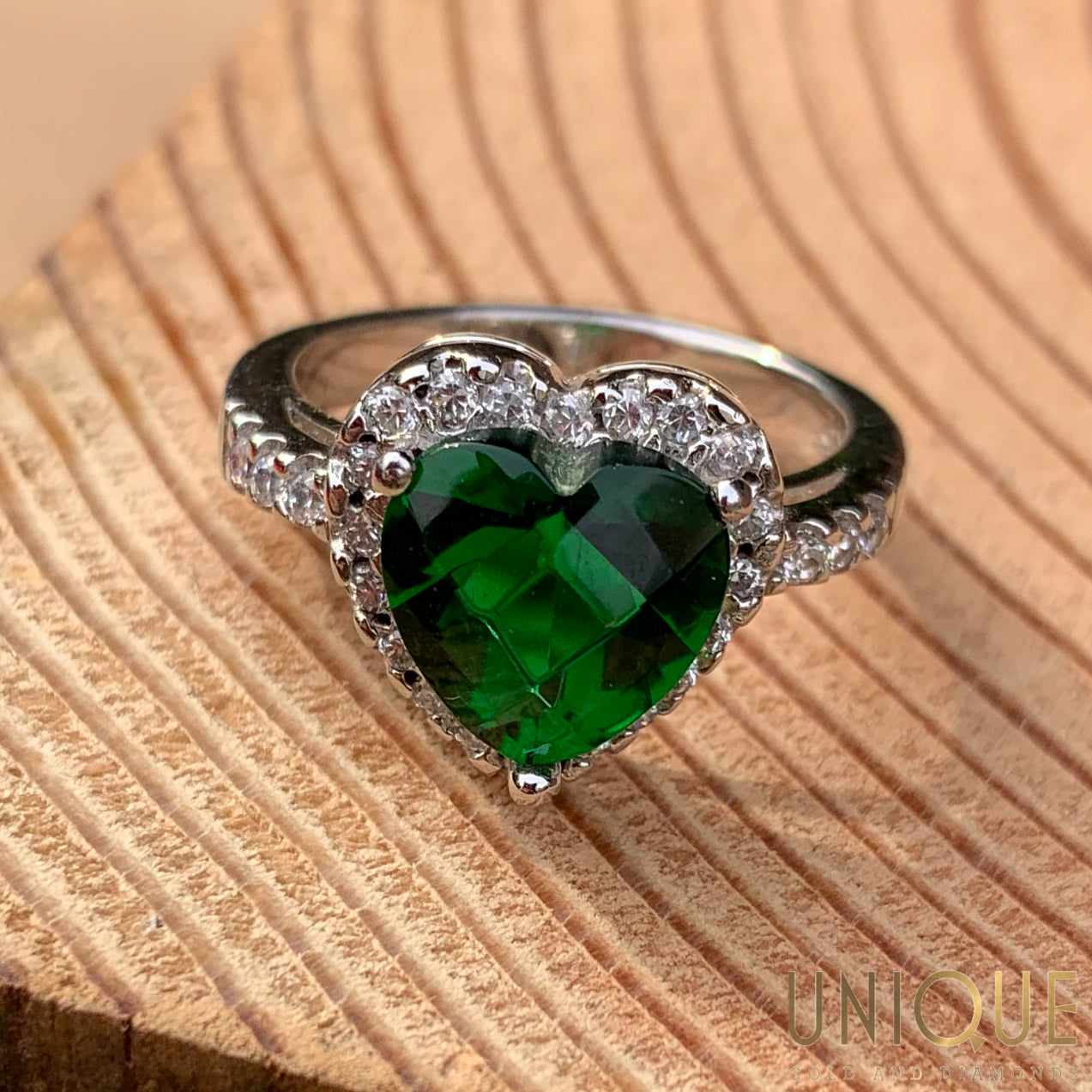 Emerald Flower Ring, Emerald Ring, Natural Emerald, Ruby, Green Emeral –  Adina Stone Jewelry