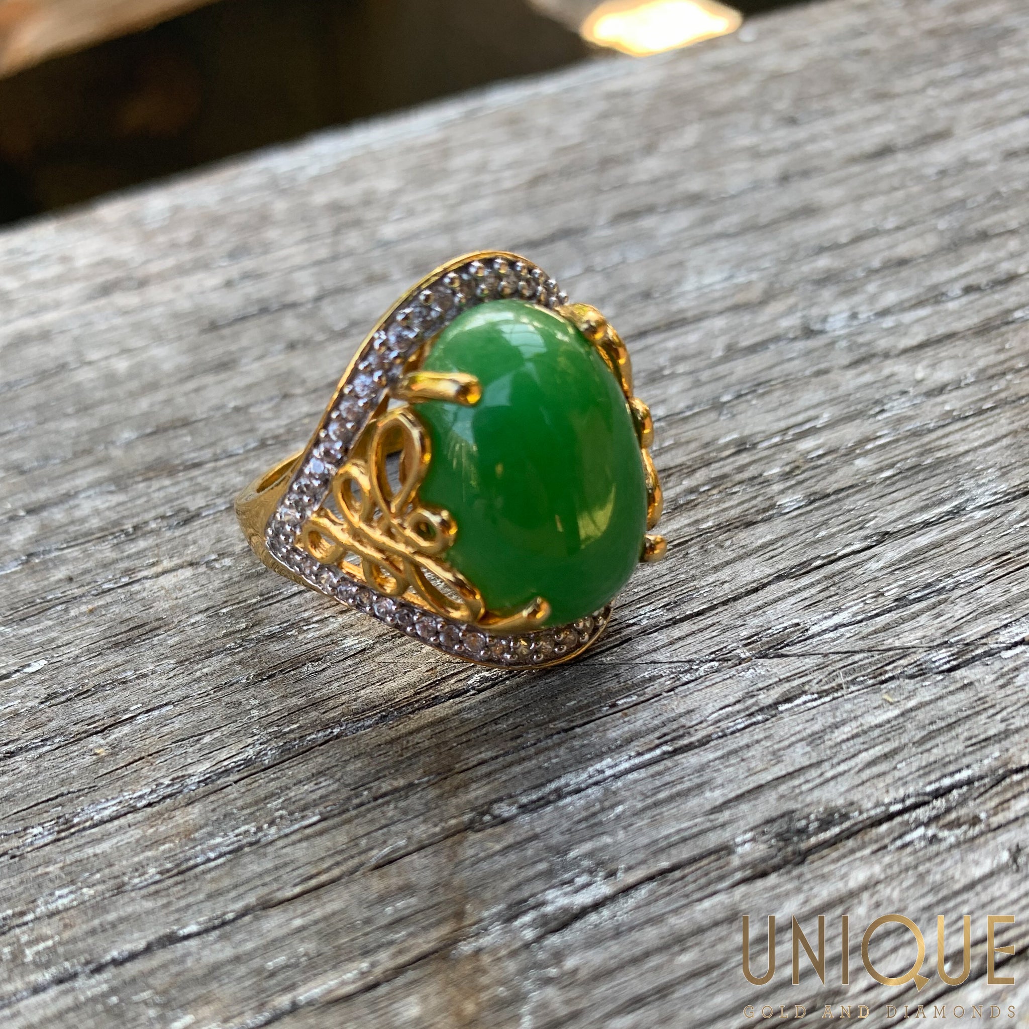 Green Emerald Gold Ring, Size: Standard at Rs 21999/piece in Delhi | ID:  22606737248