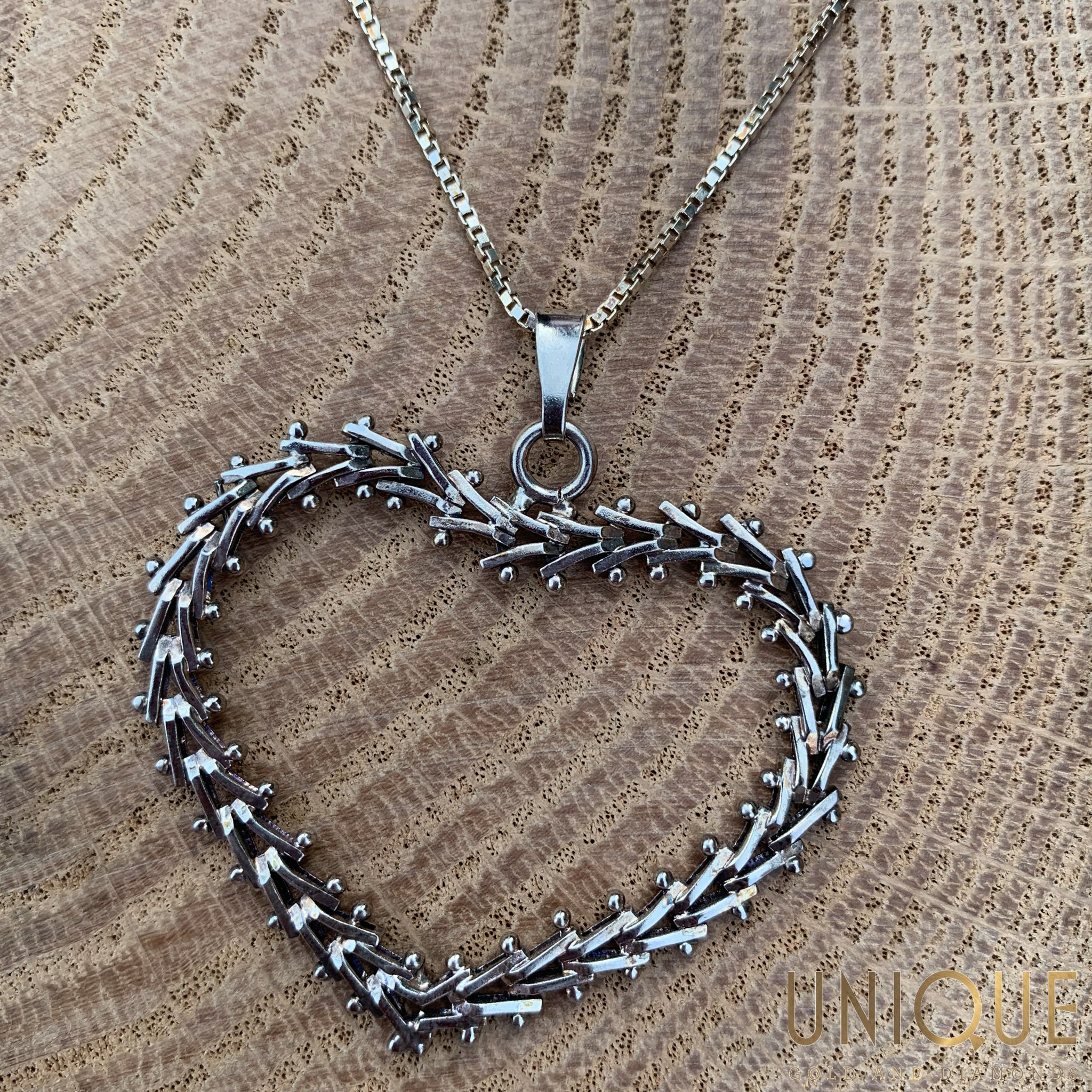 Vintage silver store heart necklace