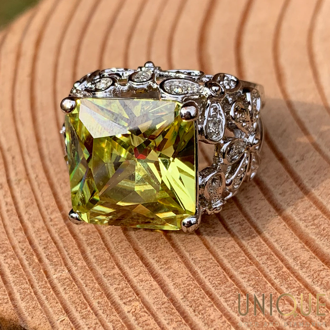Vintage Sterling Silver Large Peridot Statement Ring Unique Gold