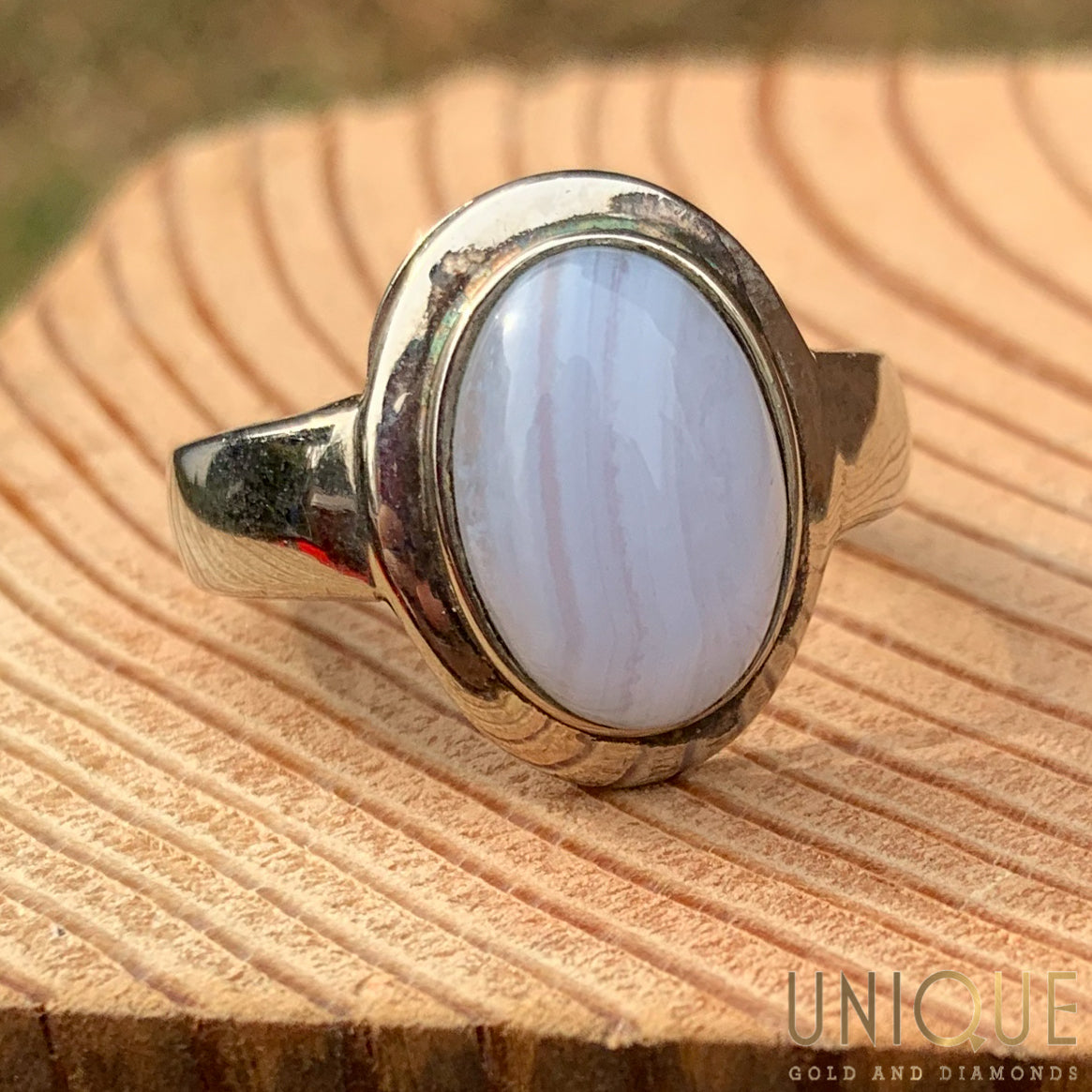 Vintage silver outlet rings with stones